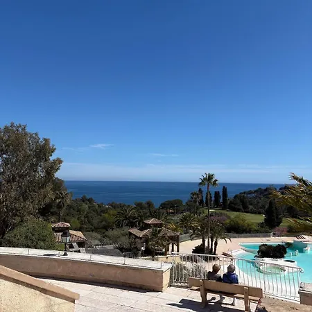 Cap Esterel 2p, Pro Wi-fi, Piscine & Sports Saint-Raphaël