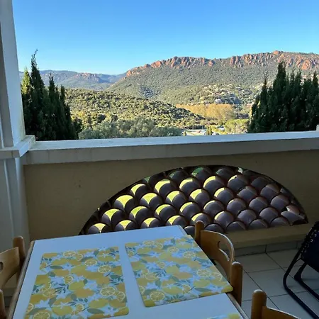 Cap Esterel 2p, Pro Wi-fi, Piscine & Sports Daire *